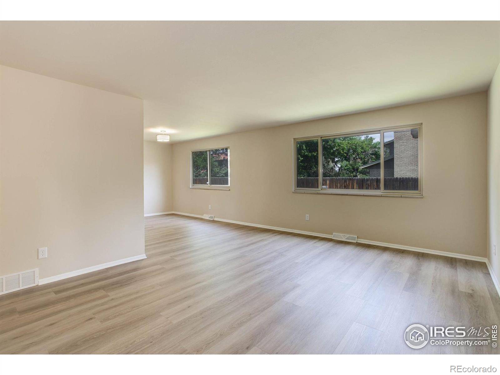 Denver, CO 80247,633 S Galena ST