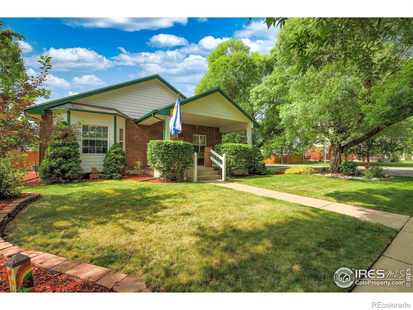 Berthoud, CO 80513,301 E Colorado AVE