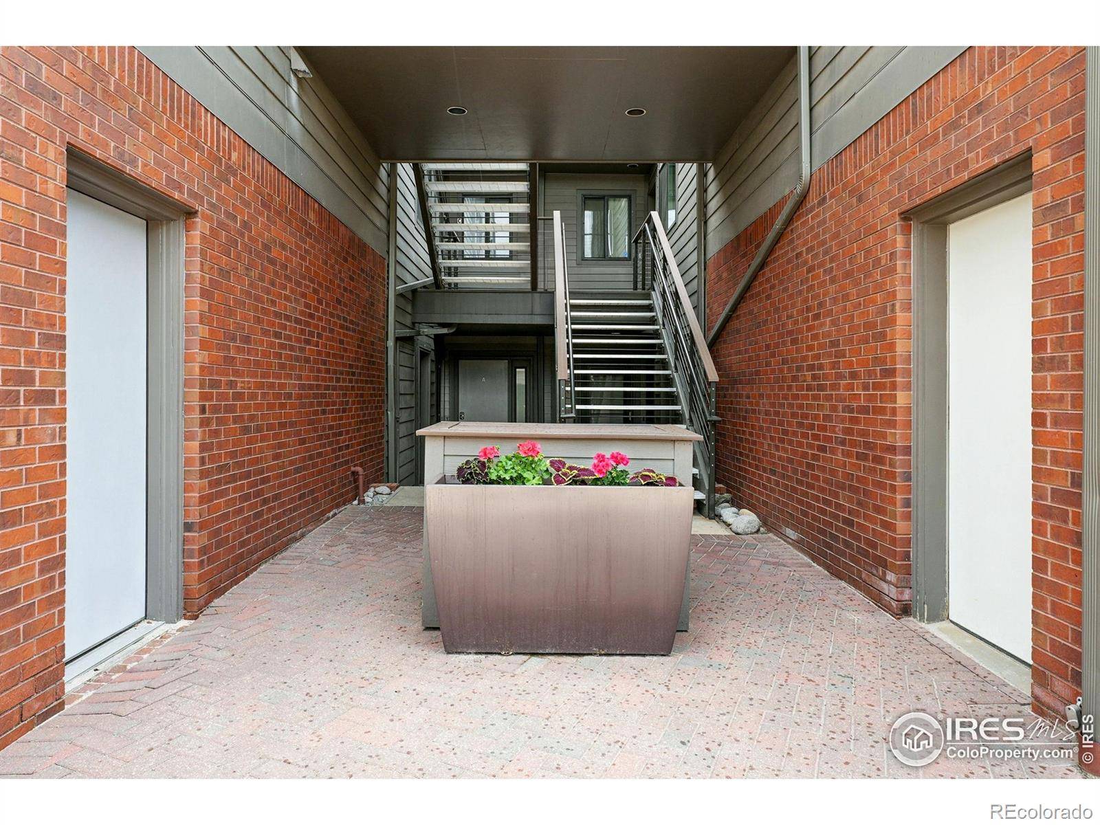 Boulder, CO 80302,854 Walnut ST #B