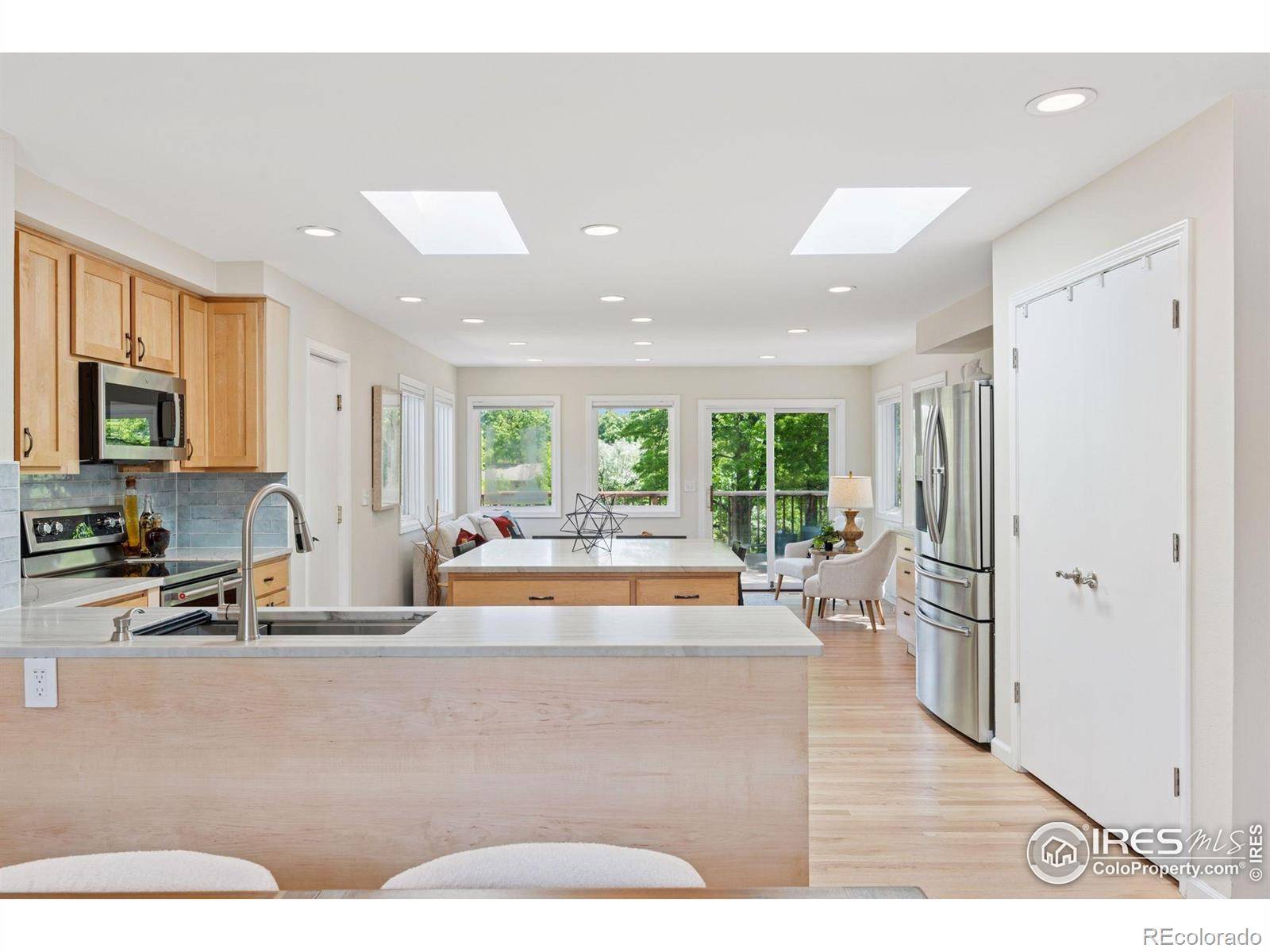 Louisville, CO 80027,2016 Strathmore ST