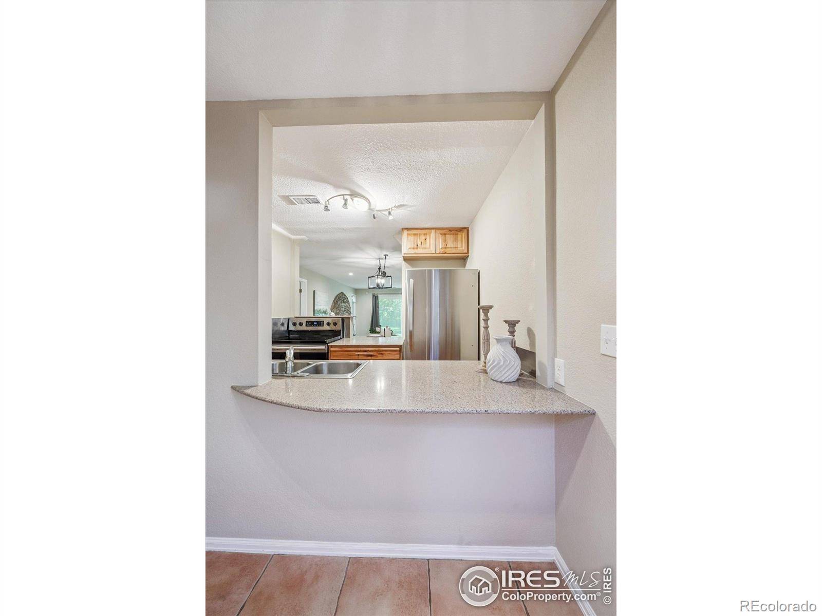 Boulder, CO 80302,715 Arapahoe AVE #2