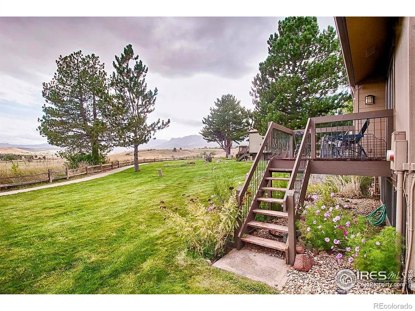 Boulder, CO 80305,1624 Bradley CT
