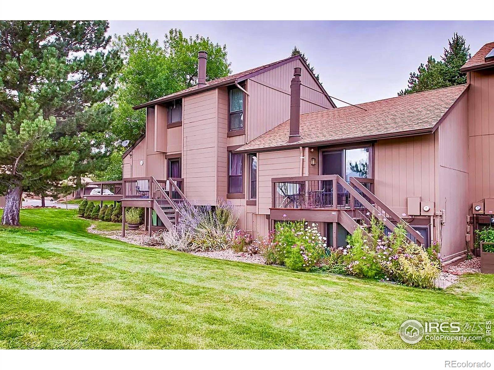Boulder, CO 80305,1624 Bradley CT
