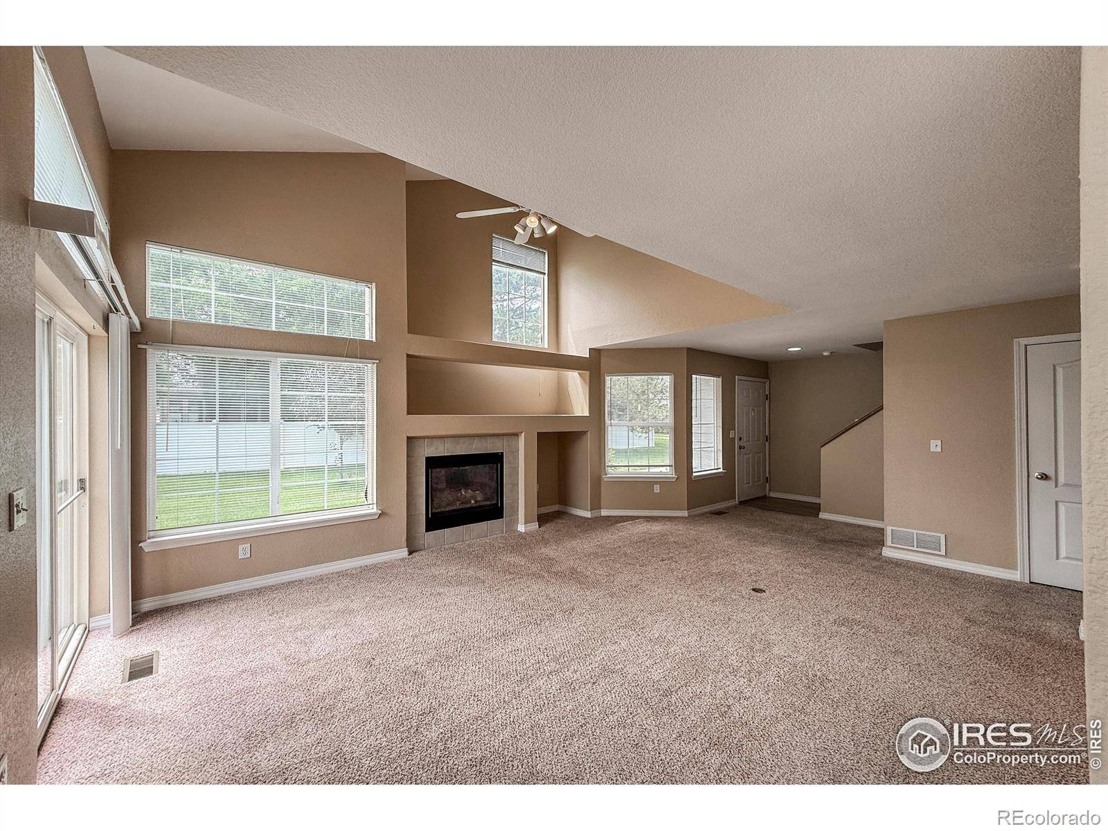 Longmont, CO 80504,1419 Red Mountain DR #126
