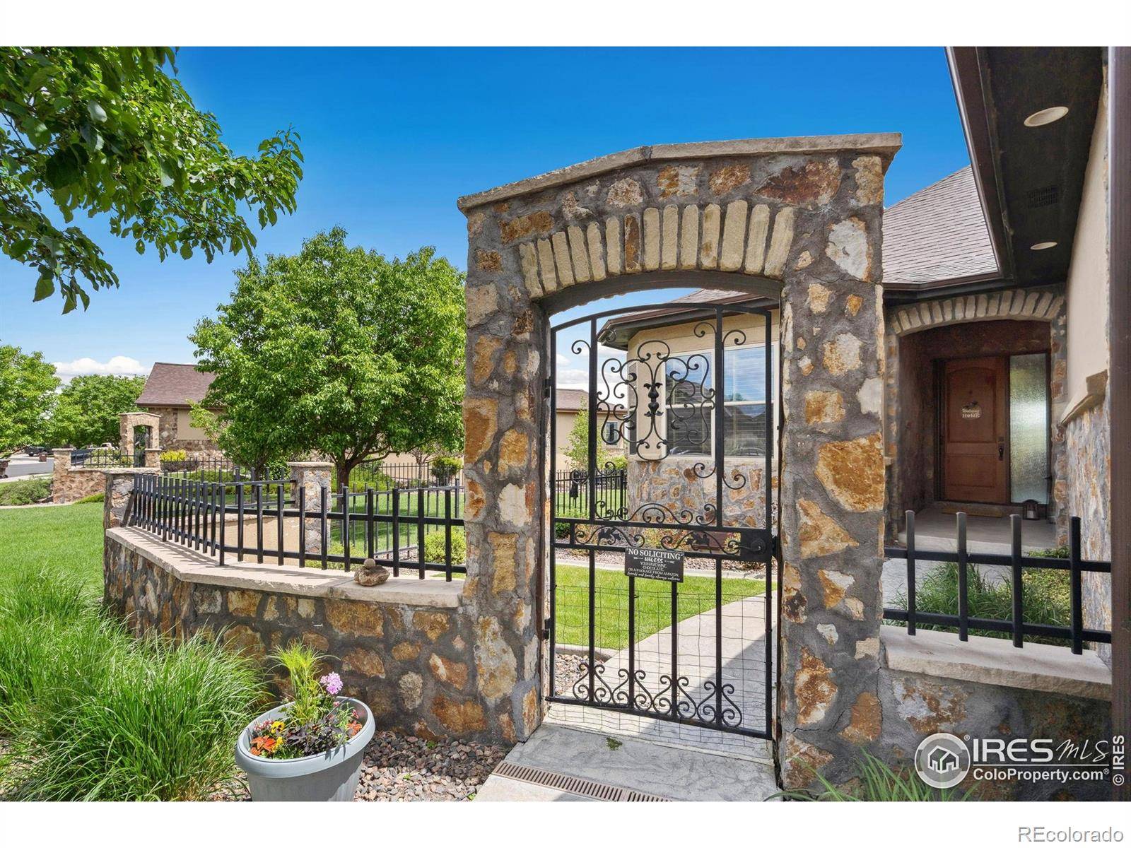 Windsor, CO 80550,2055 Vineyard DR