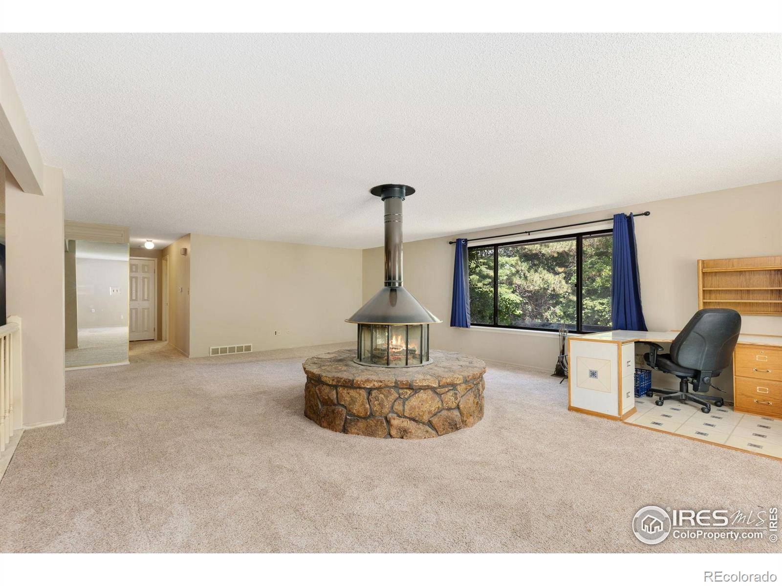 Longmont, CO 80501,1323 Horizon LN