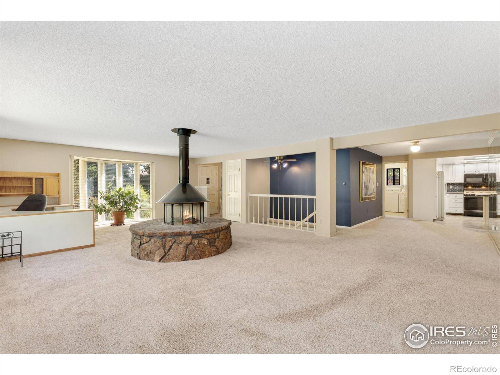 Longmont, CO 80501,1323 Horizon LN