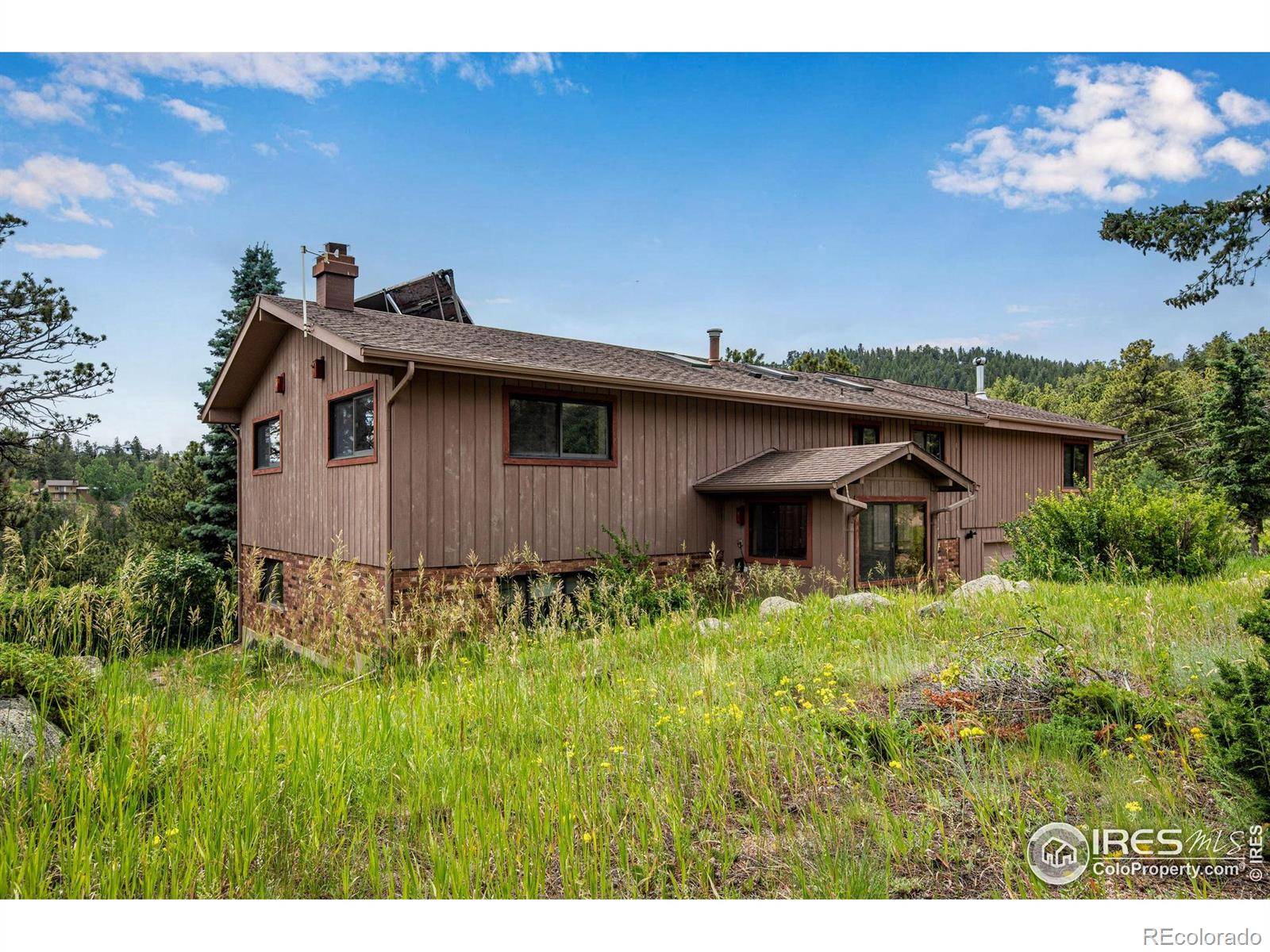 Boulder, CO 80302,853 Deer Trail RD