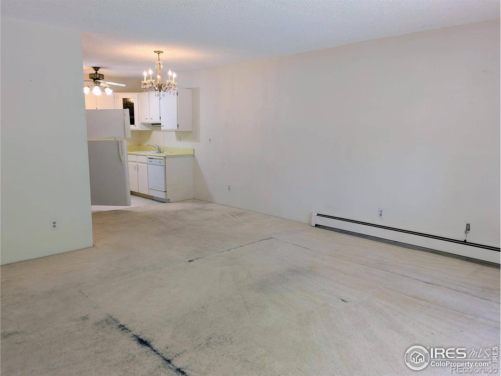 Denver, CO 80224,7040 E Girard AVE #103