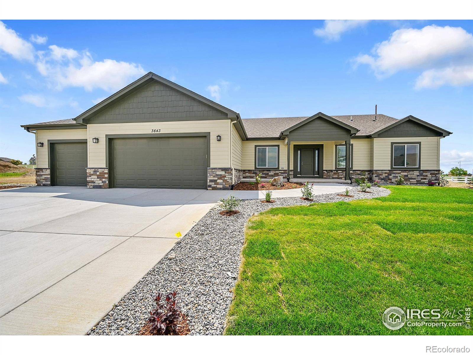 Dacono, CO 80514,3643 Crested Owl CT