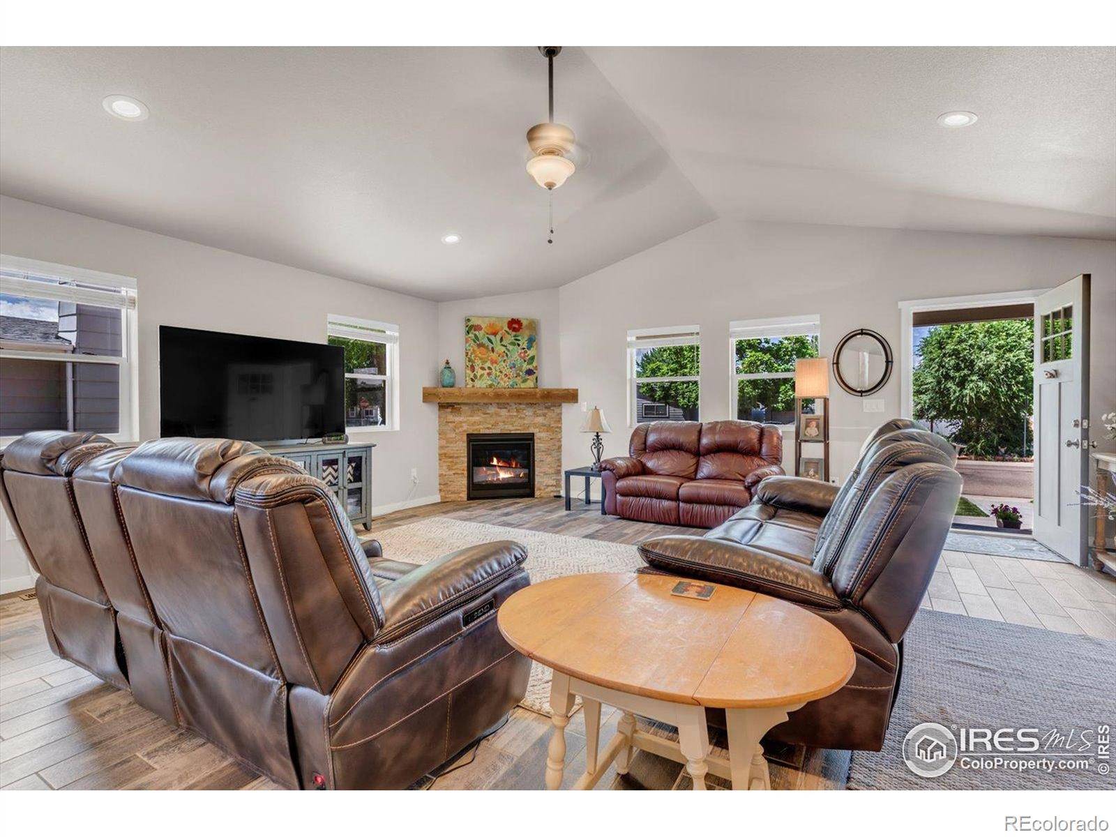 Dacono, CO 80514,214 5th ST