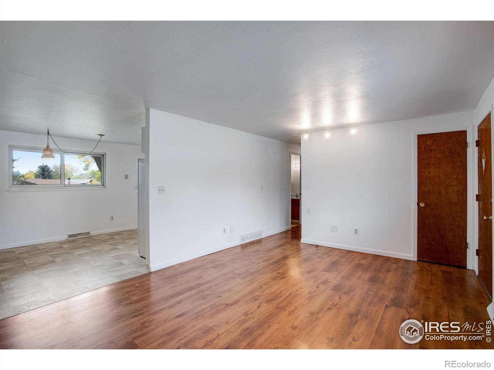 Longmont, CO 80504,829 Hubbard DR