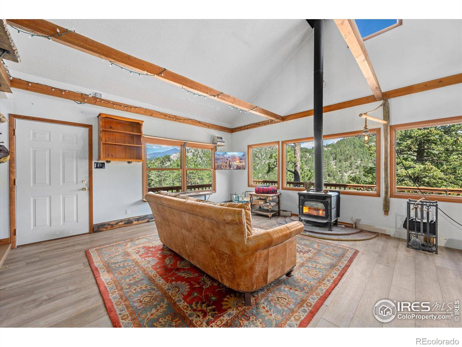 Lyons, CO 80540,742 Hickory DR