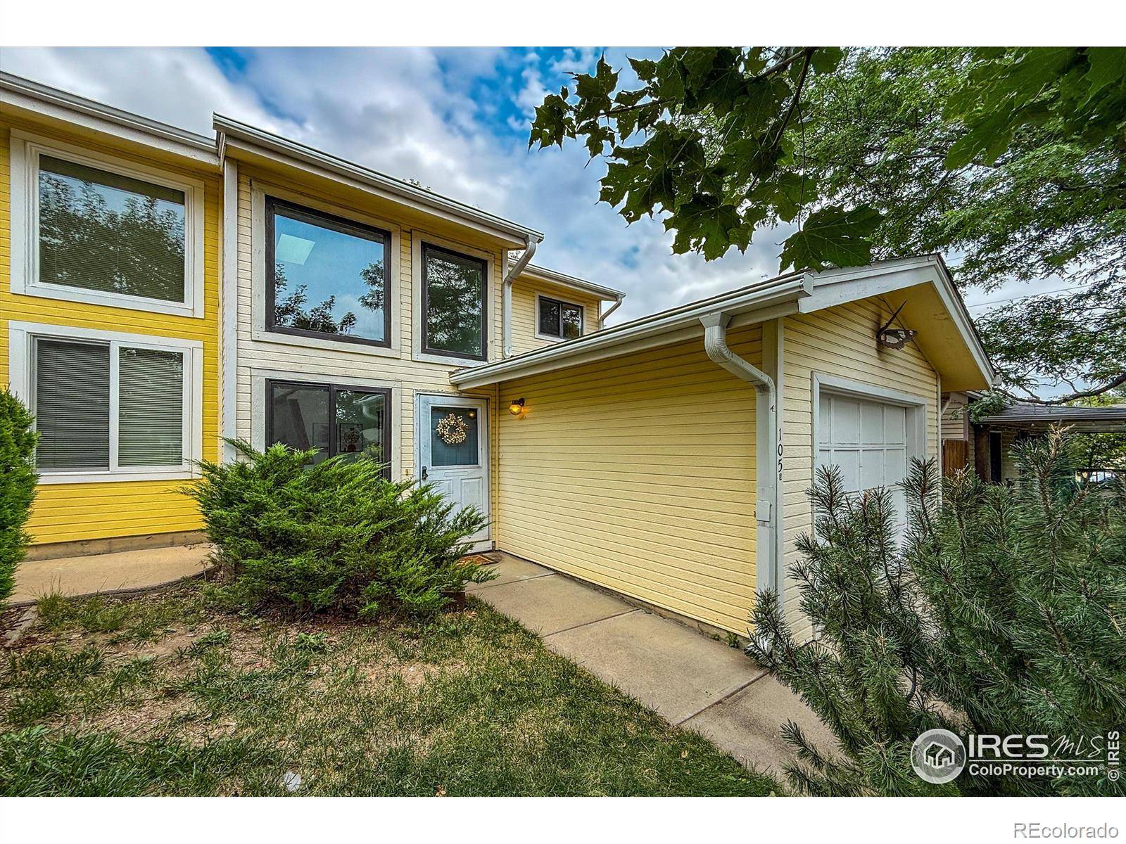 Lafayette, CO 80026,105 E Cannon ST