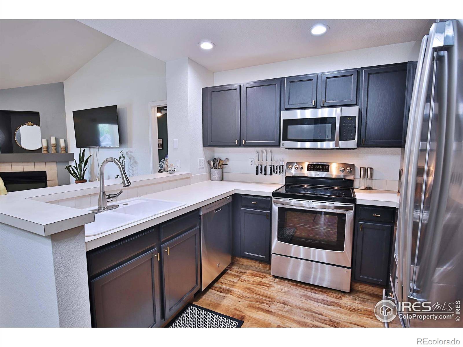 Fort Collins, CO 80528,5225 White Willow DR #F200