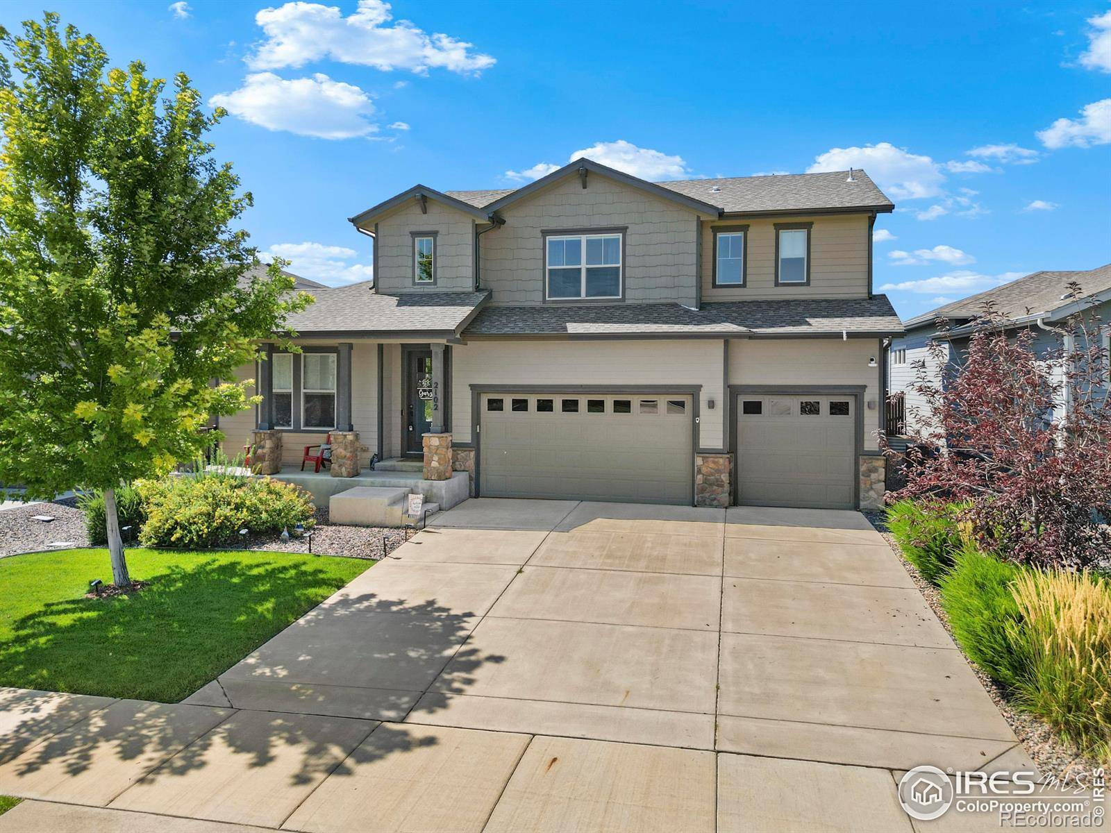 Windsor, CO 80550,2102 Bouquet DR