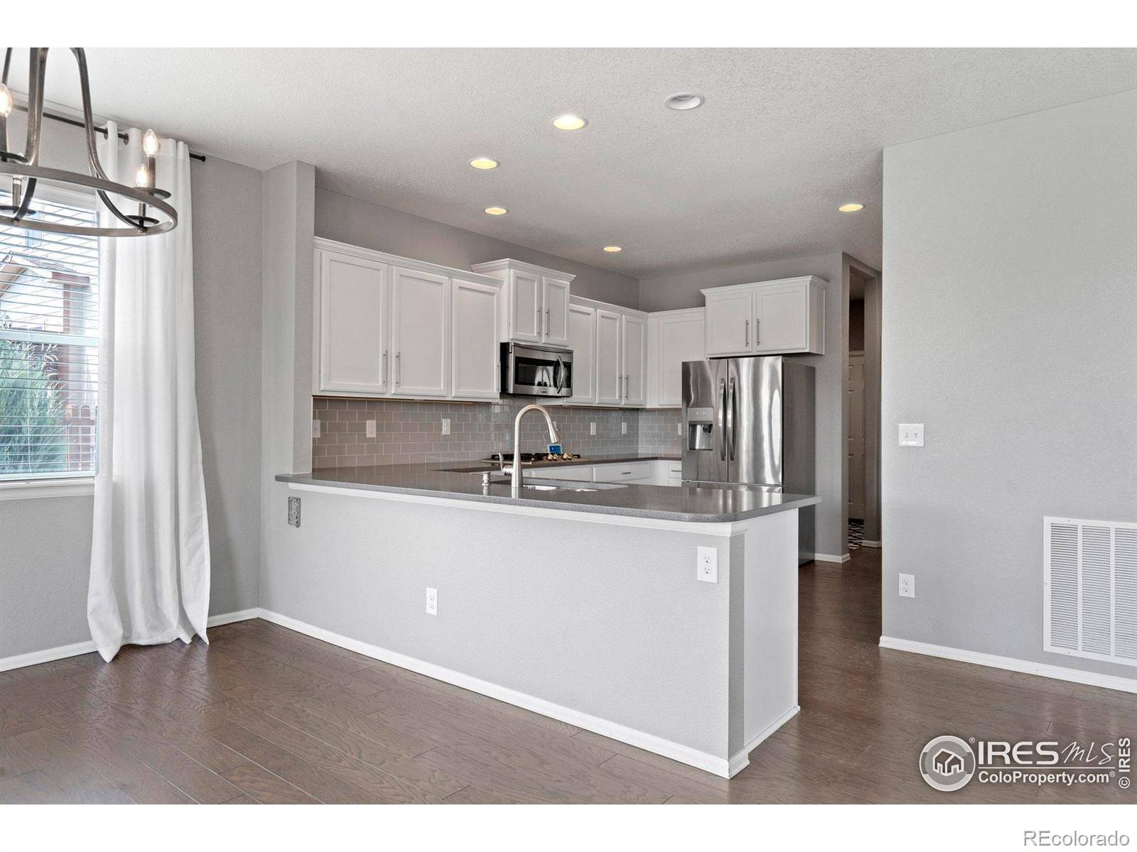 Windsor, CO 80550,2275 Stonefish DR