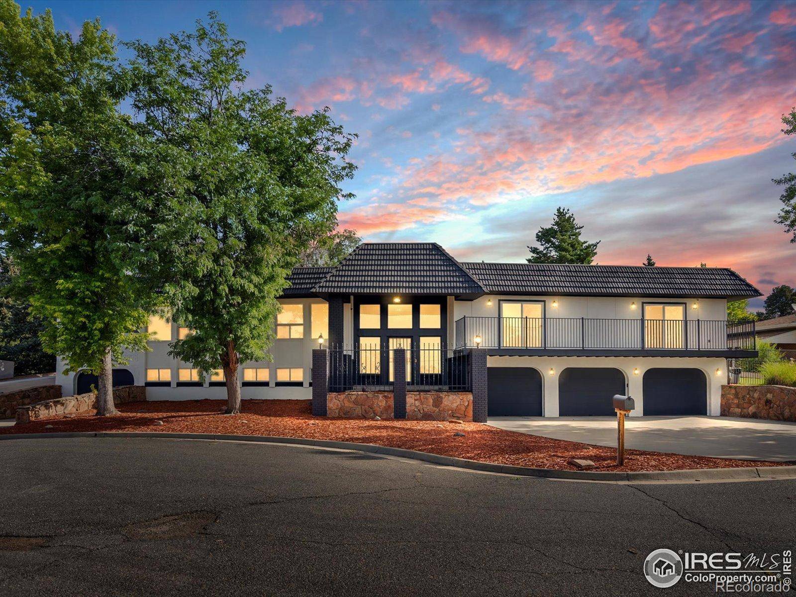 Arvada, CO 80004,8233 W 62nd PL