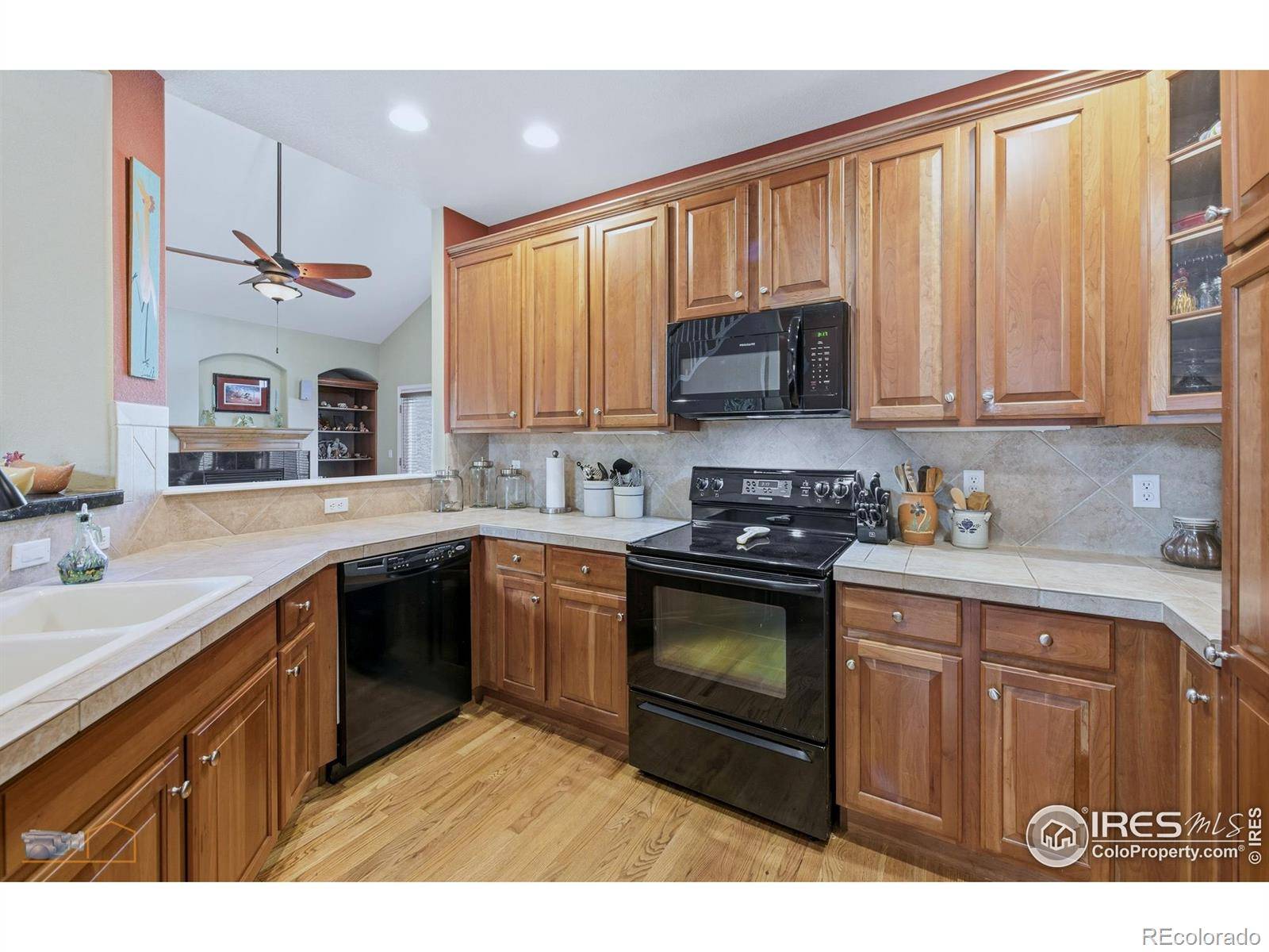 Longmont, CO 80504,1624 Golden Bear DR