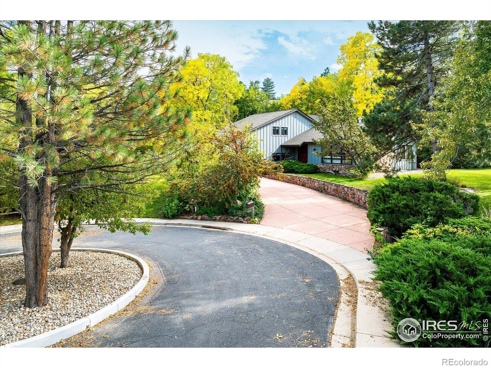 Boulder, CO 80305,2581 Briarwood DR