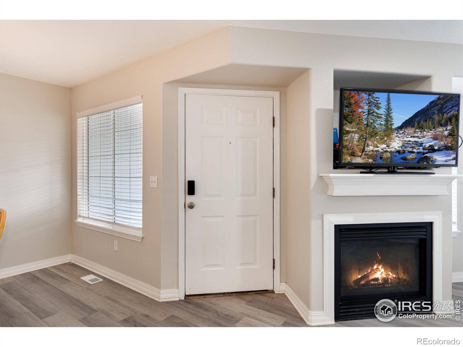 Longmont, CO 80504,1419 Red Mountain DR #15