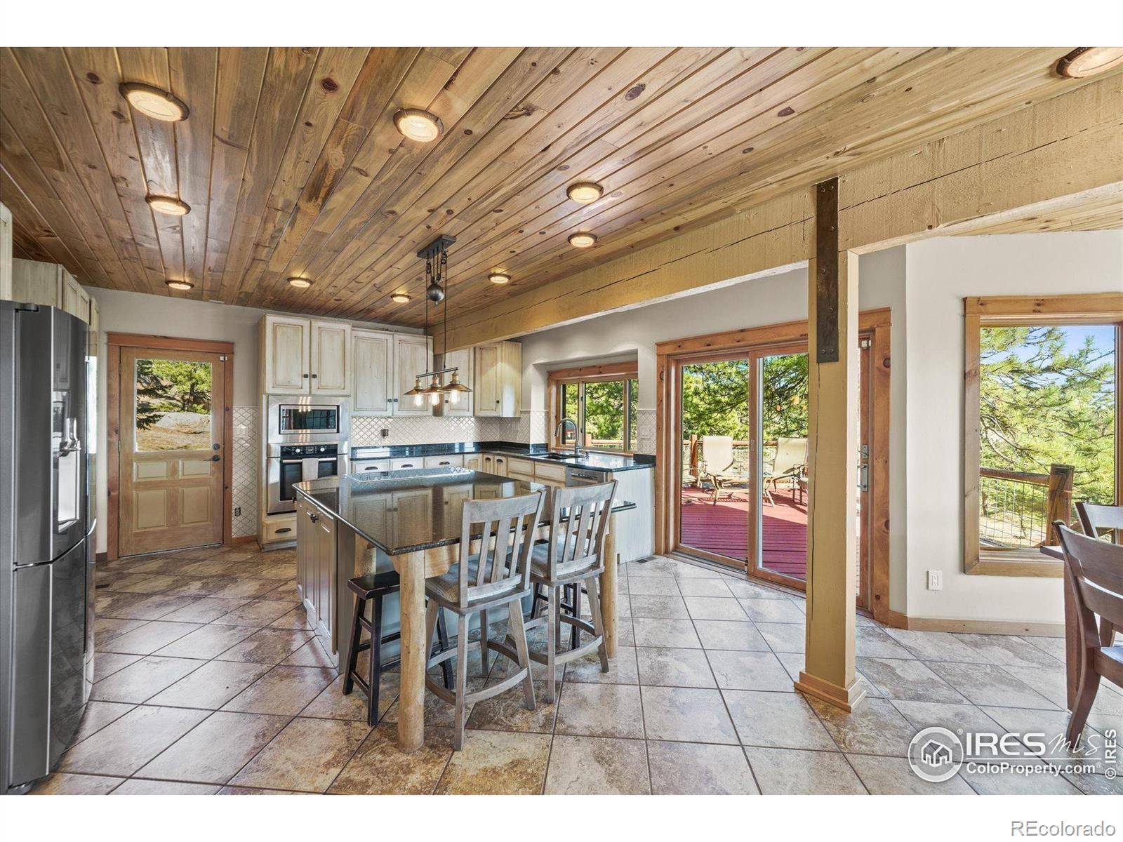 Lyons, CO 80540,3665 Colard LN