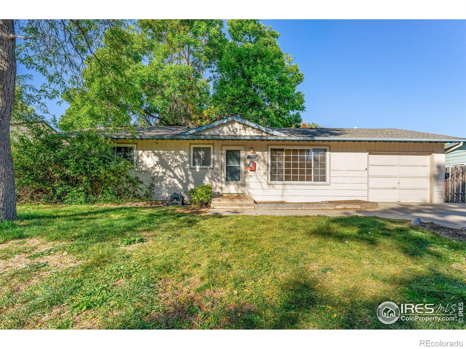 Fort Collins, CO 80521,1205 Hillcrest DR