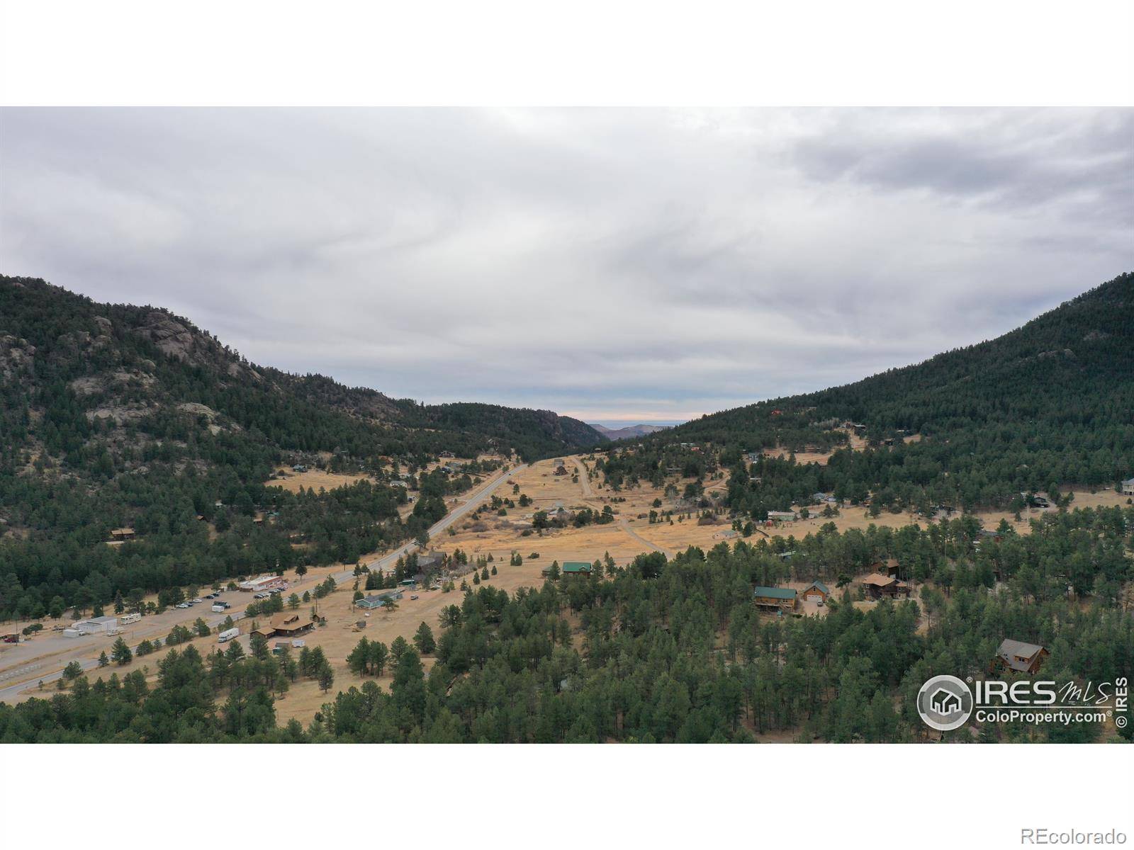 Lyons, CO 80540,0 Apache RD