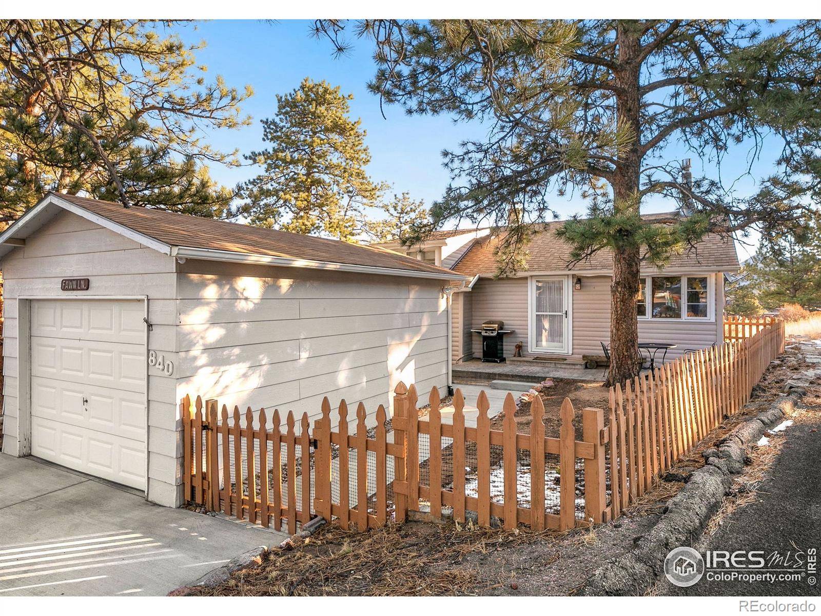 Estes Park, CO 80517,840 Fawn LN