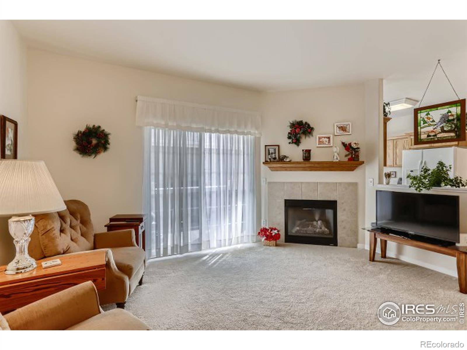 Windsor, CO 80550,124 Beacon WAY #b