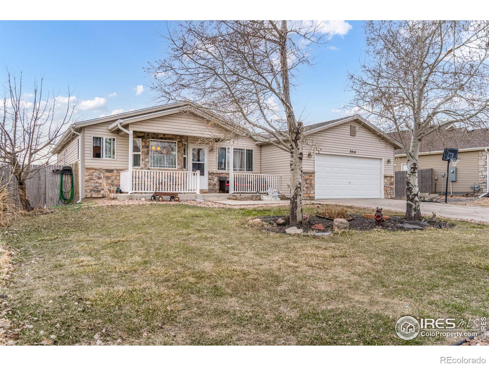 Evans, CO 80620,2914 Rock Point DR