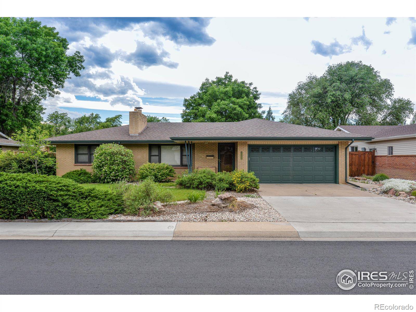 Fort Collins, CO 80521,1005 Meadowbrook DR