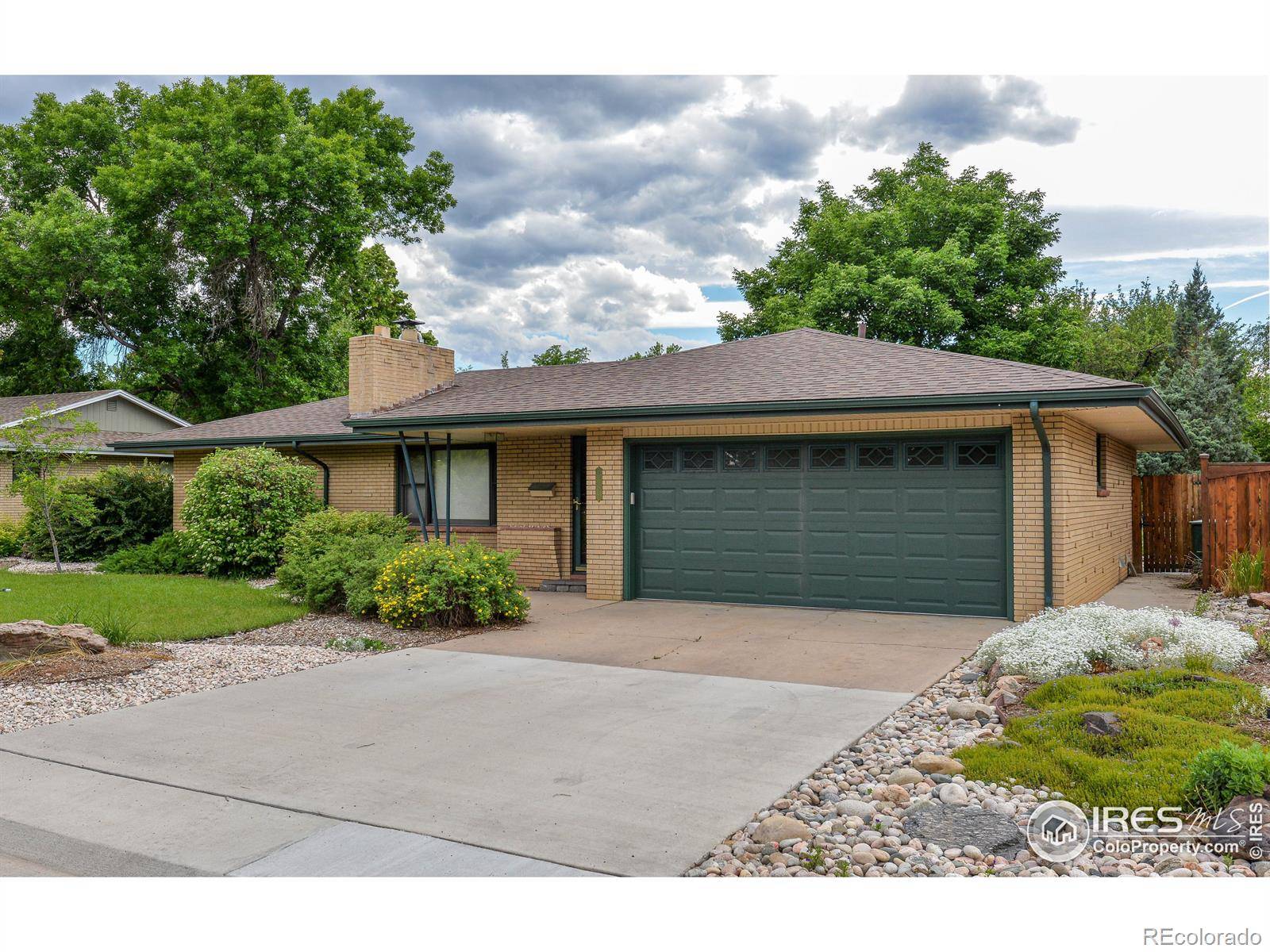 Fort Collins, CO 80521,1005 Meadowbrook DR