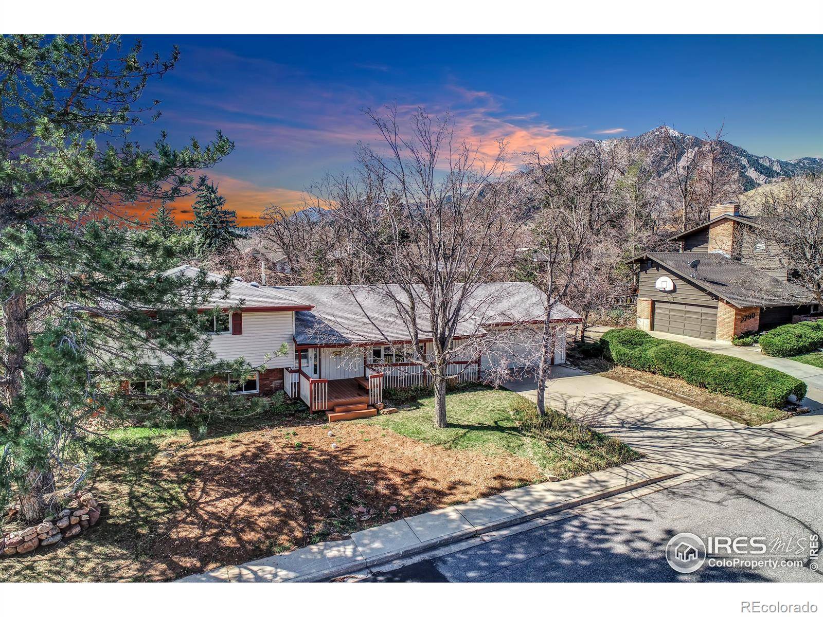 Boulder, CO 80305,2810 Regis DR