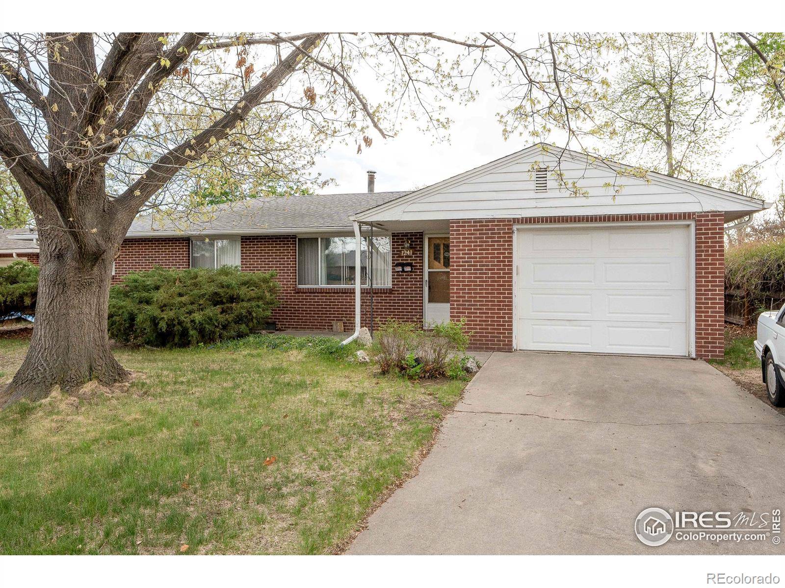 Longmont, CO 80501,1241 Vivian ST