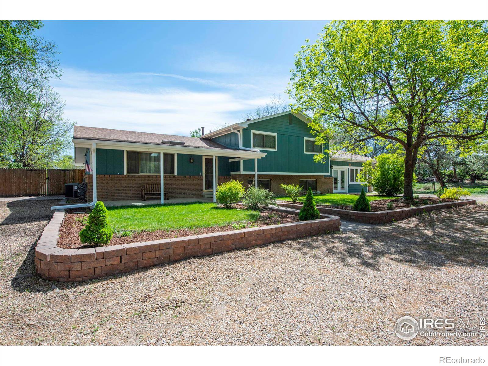 Longmont, CO 80504,7032 Sioux CT