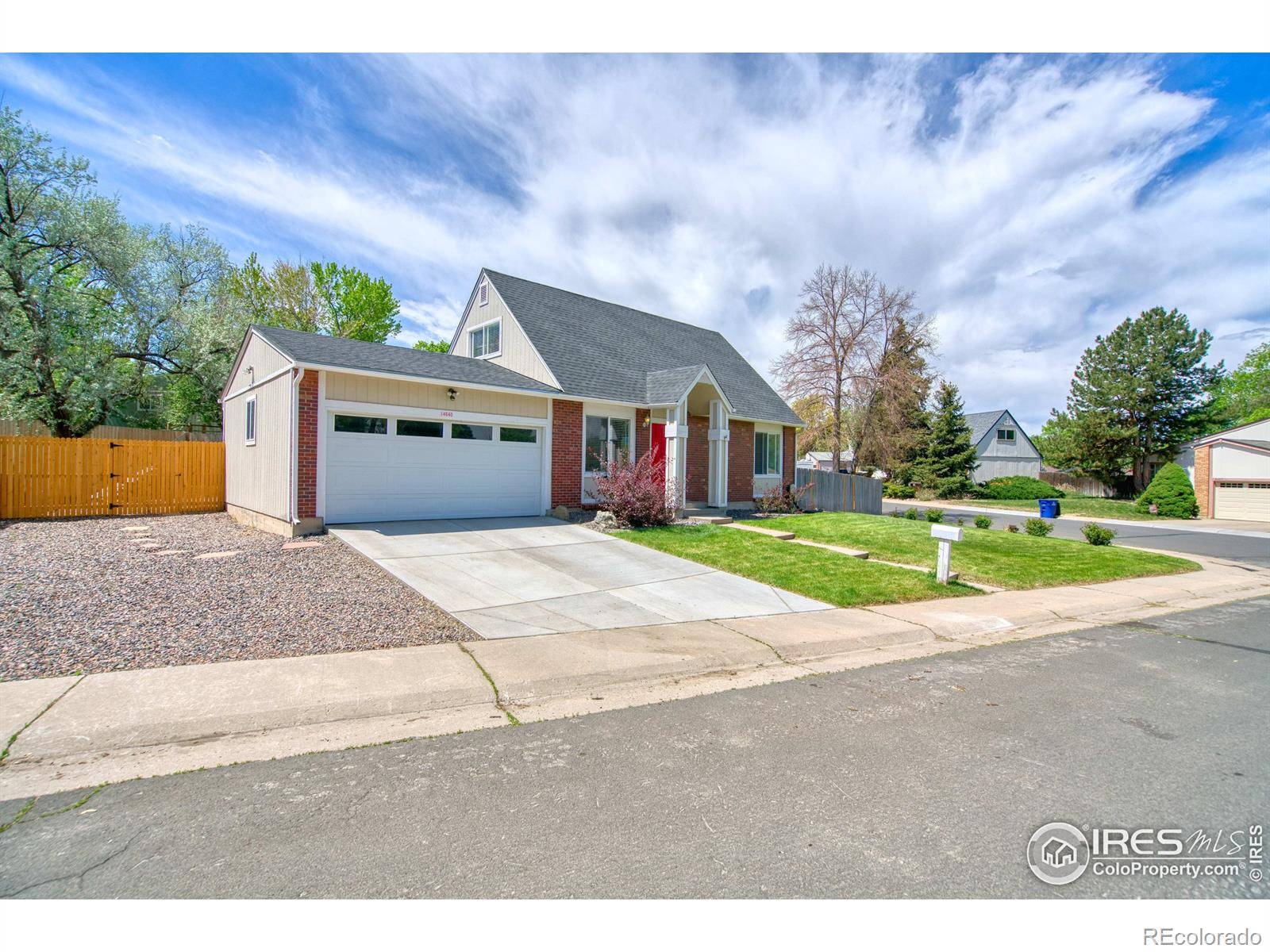 Aurora, CO 80015,14640 E Radcliff PL