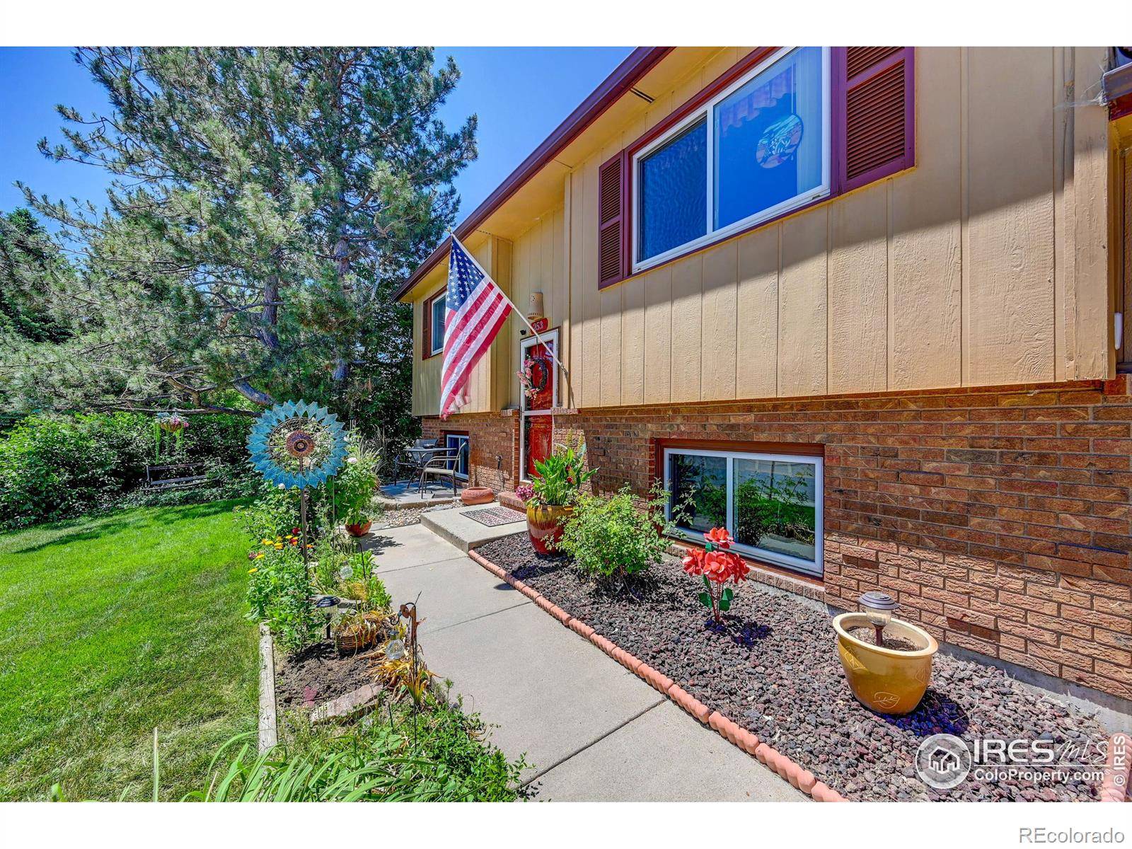 Loveland, CO 80537,253 Lori DR