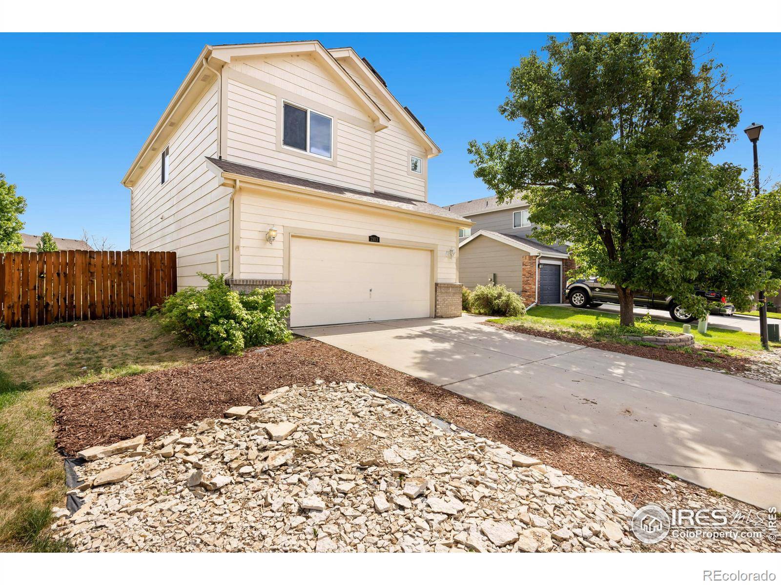 Milliken, CO 80543,2103 Village DR