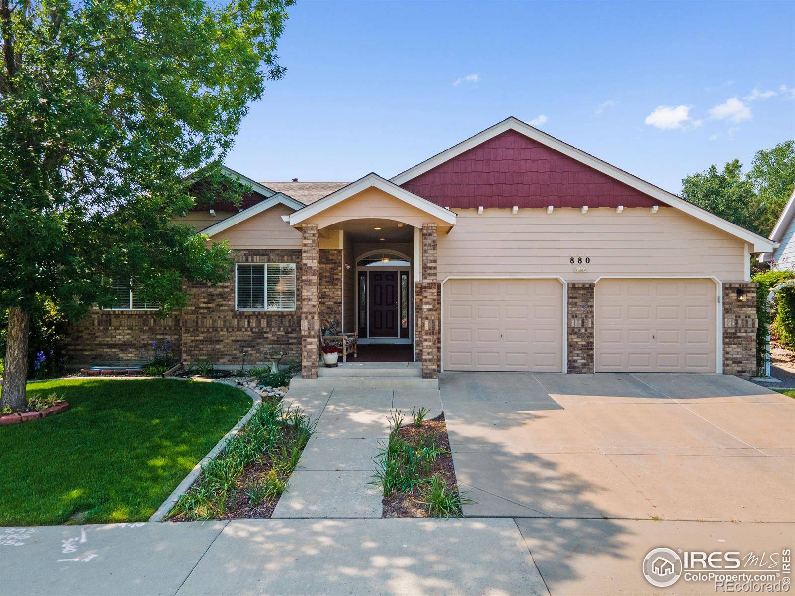 Loveland, CO 80538,880 Crabapple DR