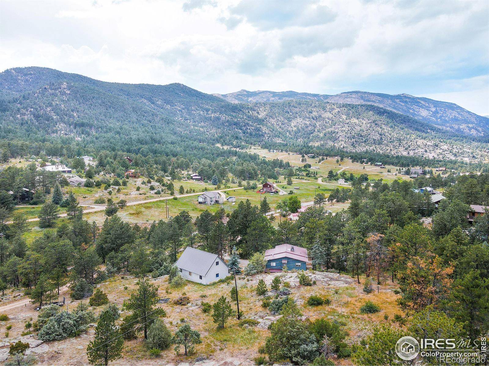 Lyons, CO 80540,44 Cheyenne RD