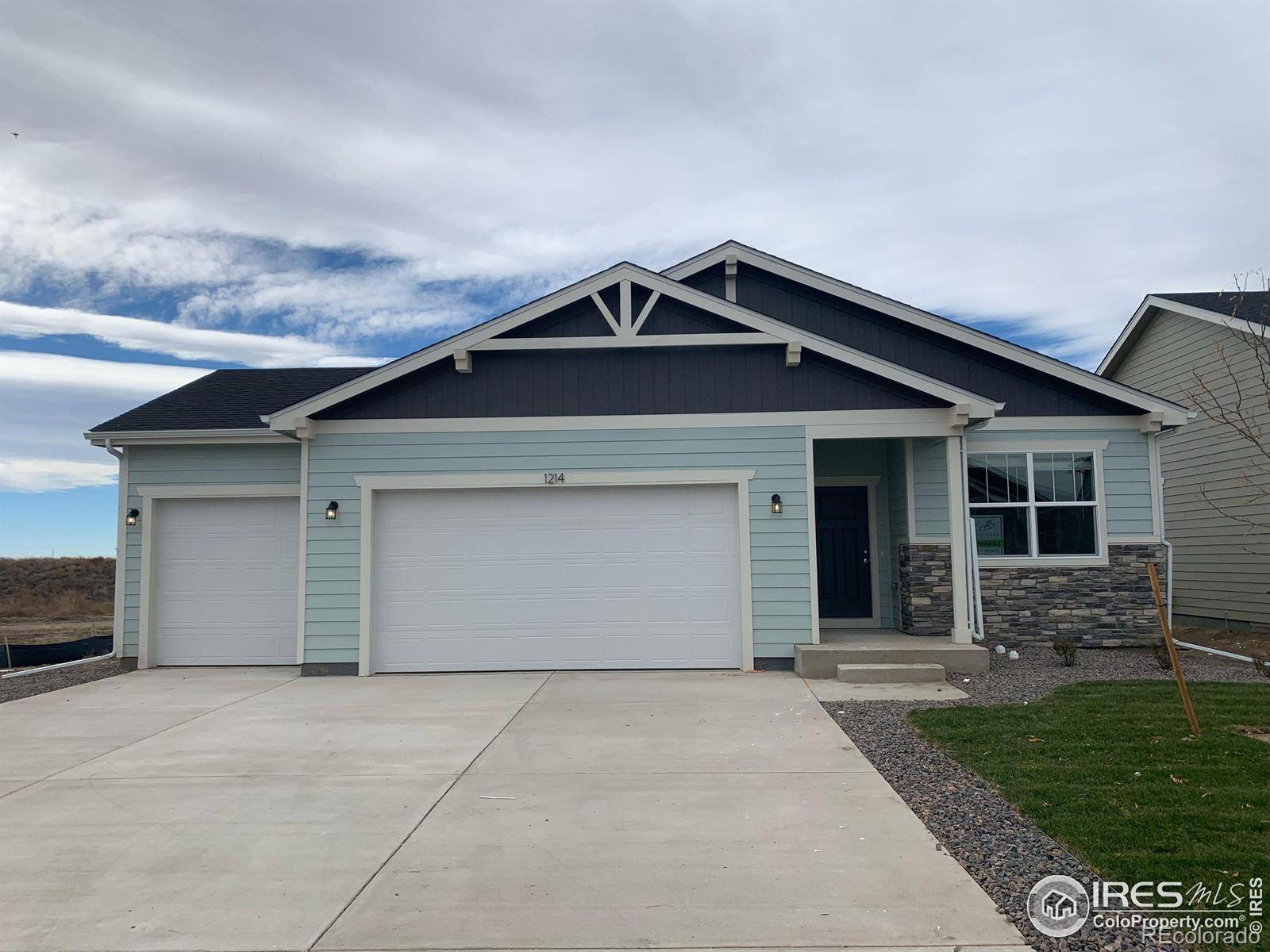 Wiggins, CO 80654,1214 Coyote LN