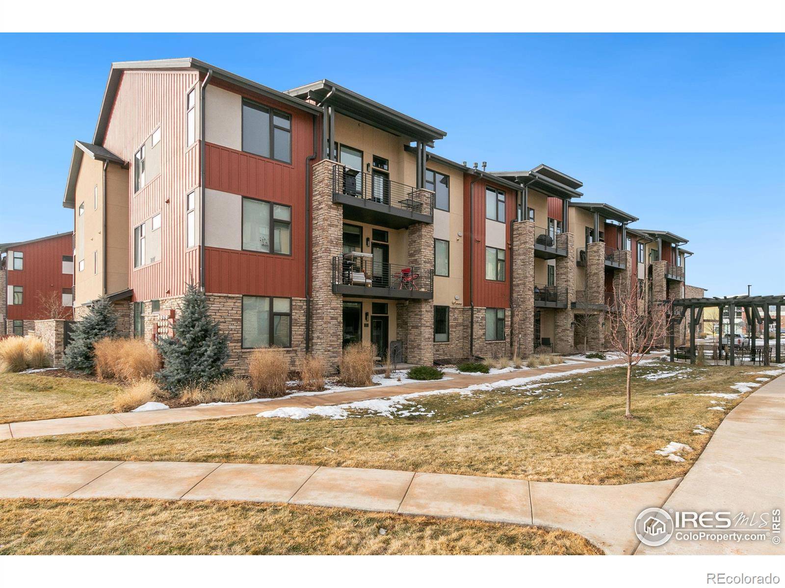 Fort Collins, CO 80525,2727 Iowa DR #204