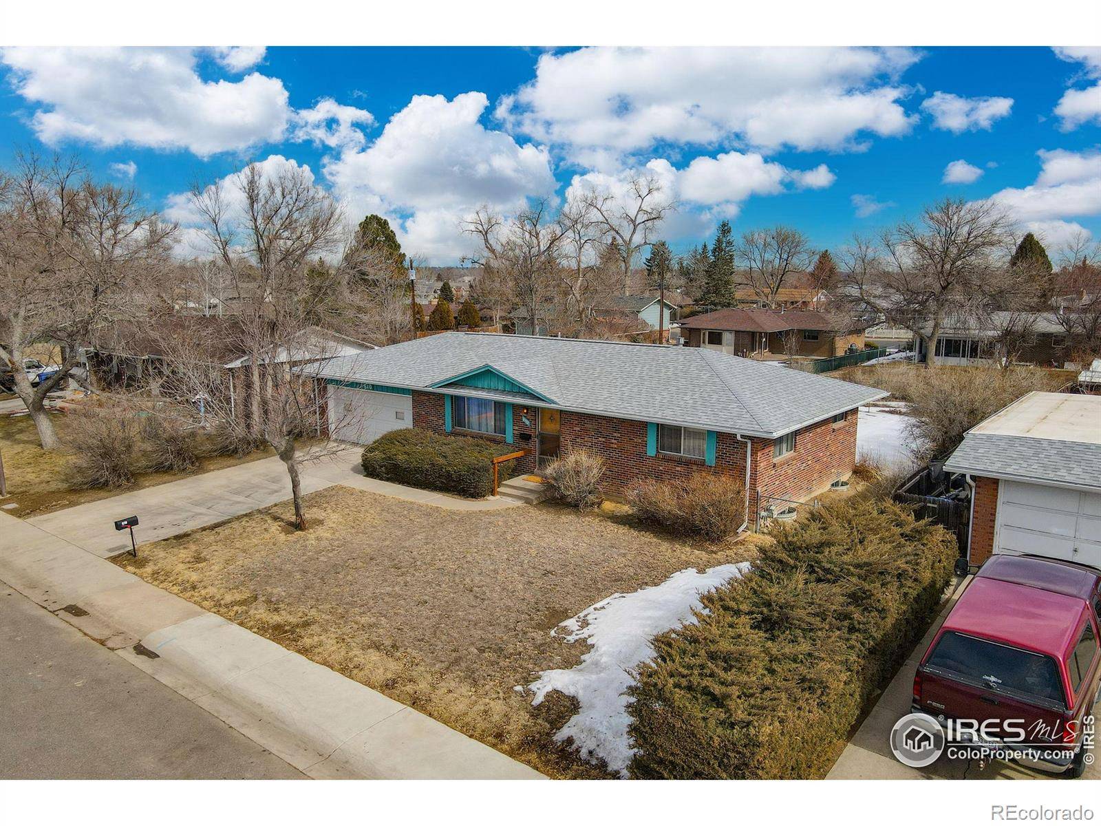 Loveland, CO 80537,810 S Van Buren AVE