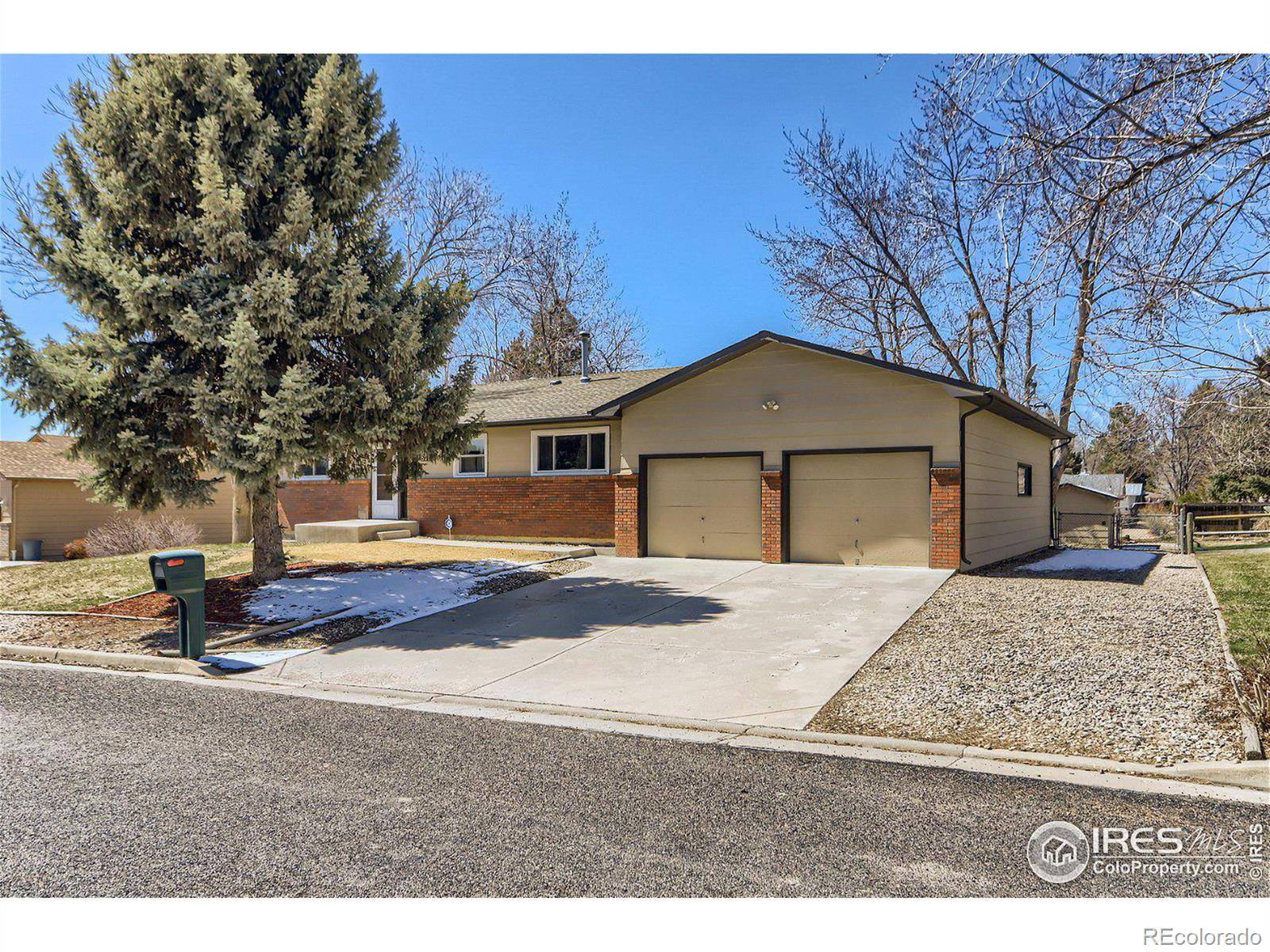 Loveland, CO 80538,5209 Crystal LN