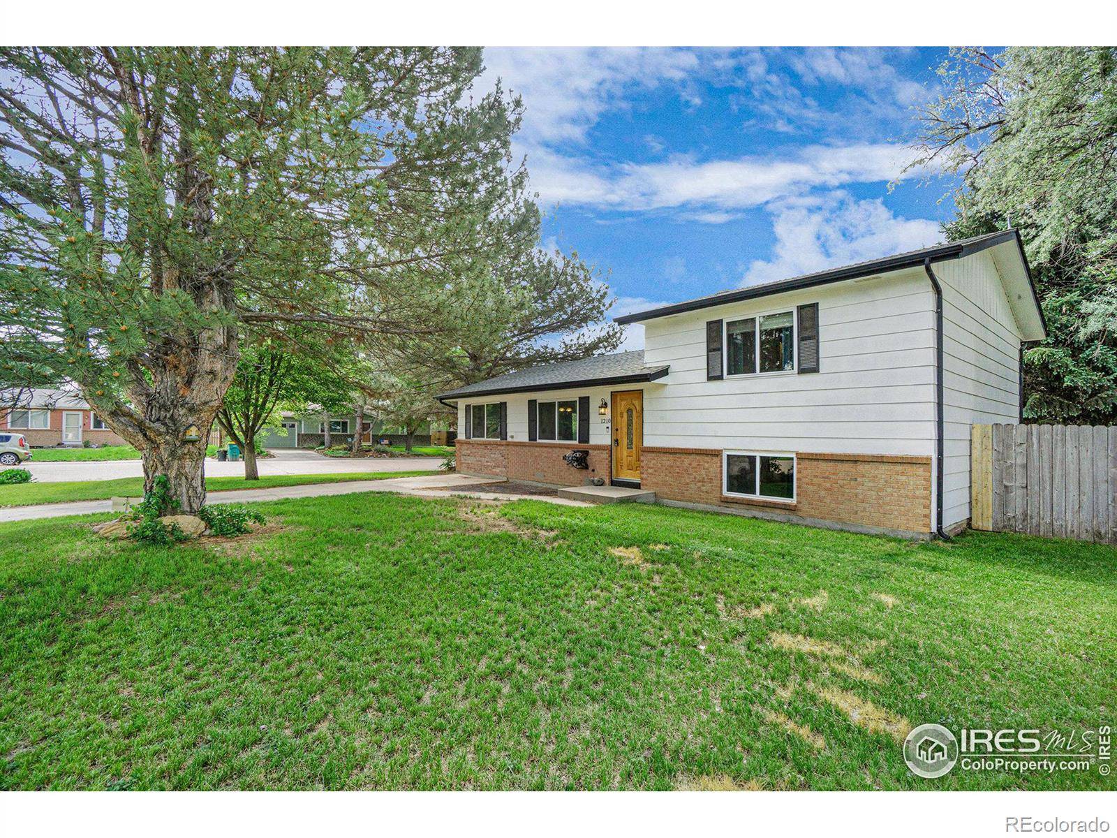 Eaton, CO 80615,1210 3rd St Rd