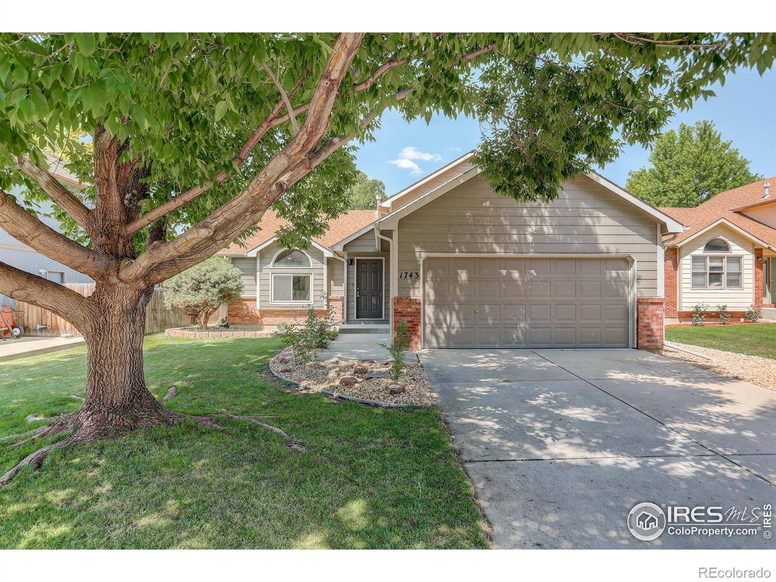 Longmont, CO 80501,1743 Foster DR