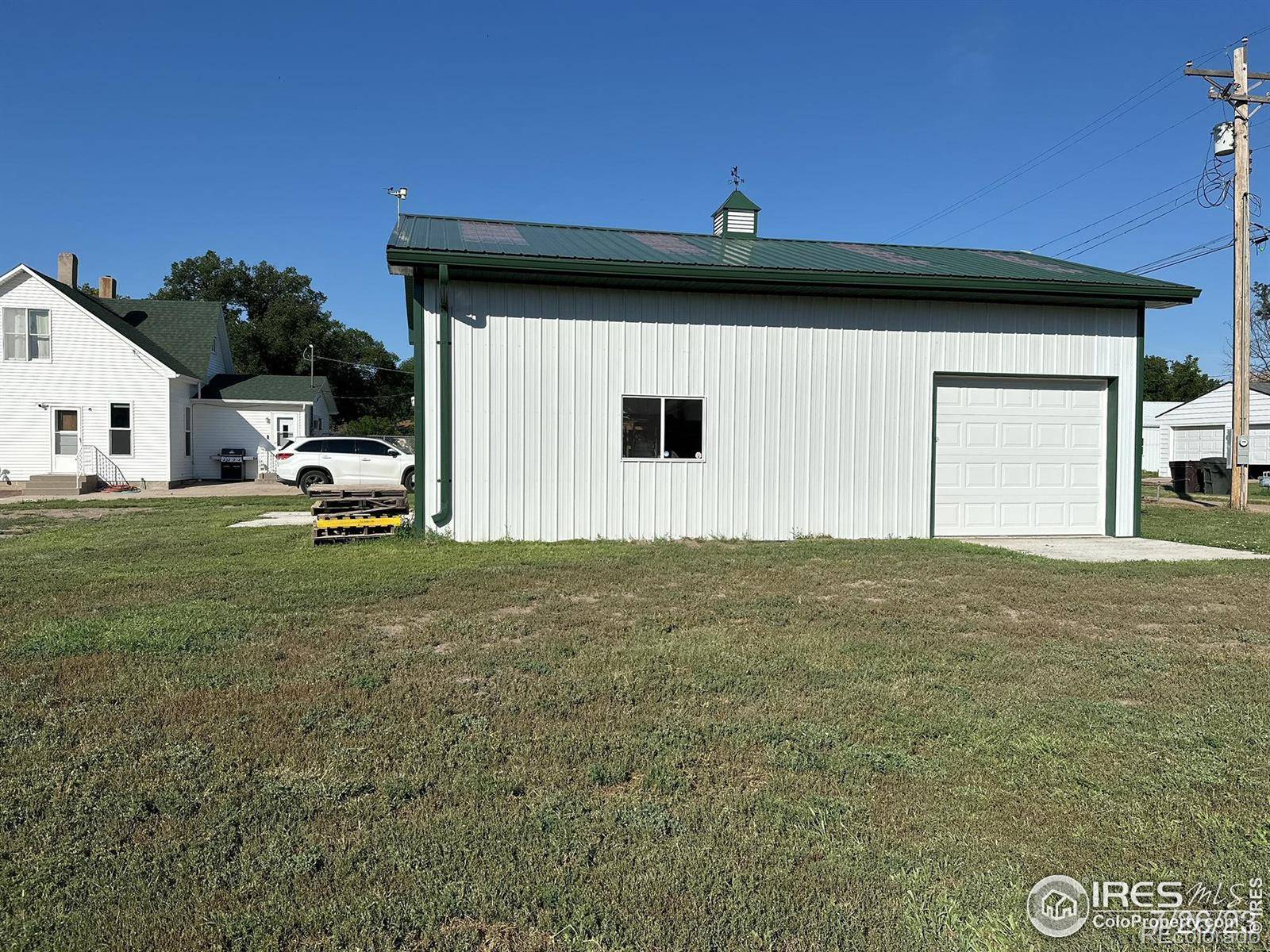 Julesburg, CO 80737,106 W 4th ST