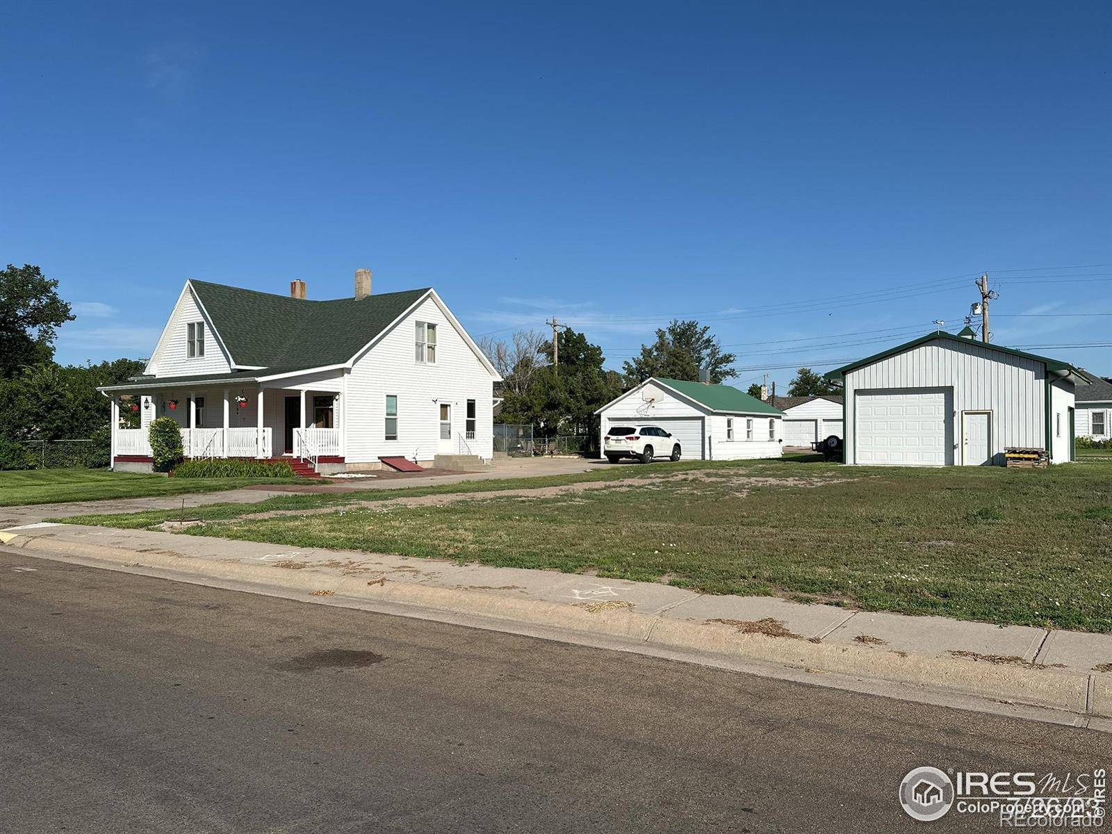 Julesburg, CO 80737,106 W 4th ST