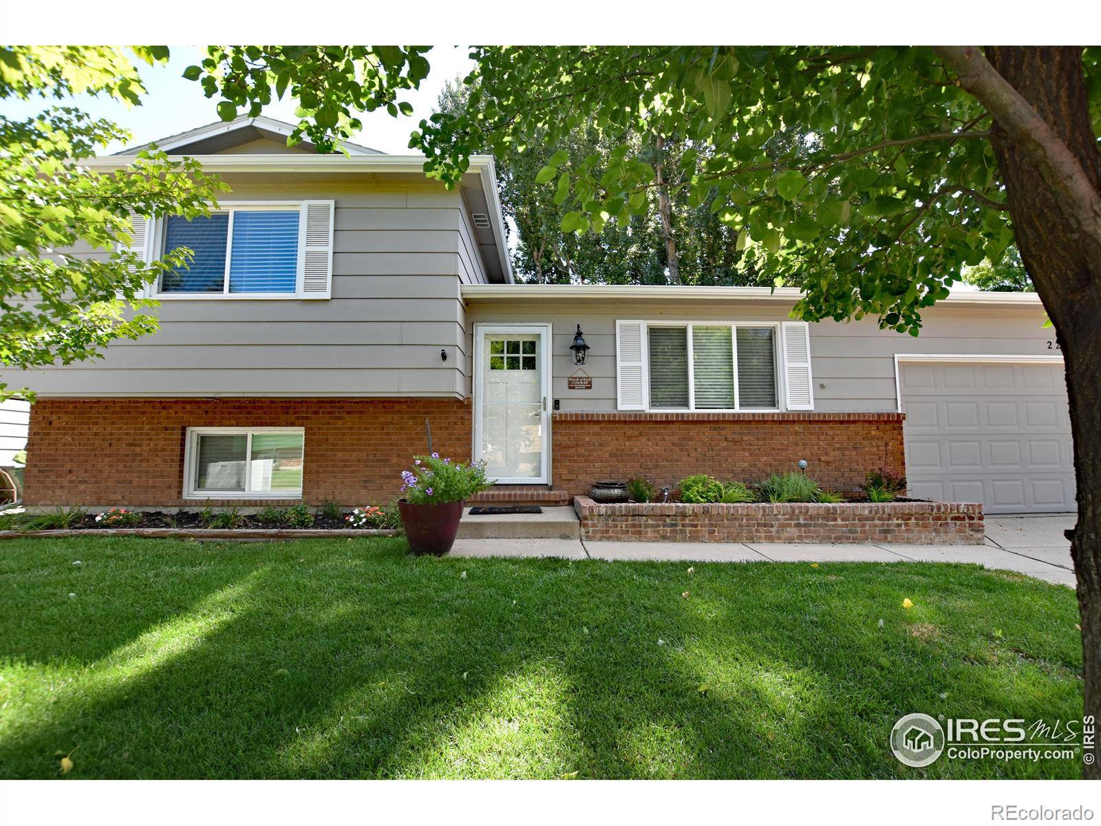 Loveland, CO 80537,228 Ranae DR